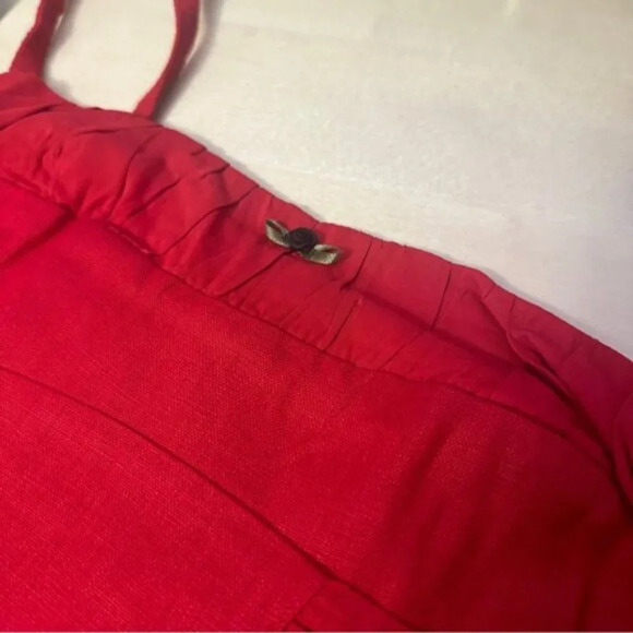 NEW Reformation Emery Linen Top in Lipstick Red Flower Detail | size 0 - Picture 10 of 11